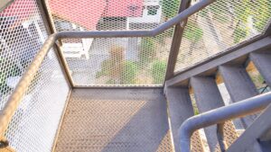 Stainless Steel Mesh Finds Growing Use in Architecture and Infrastructure